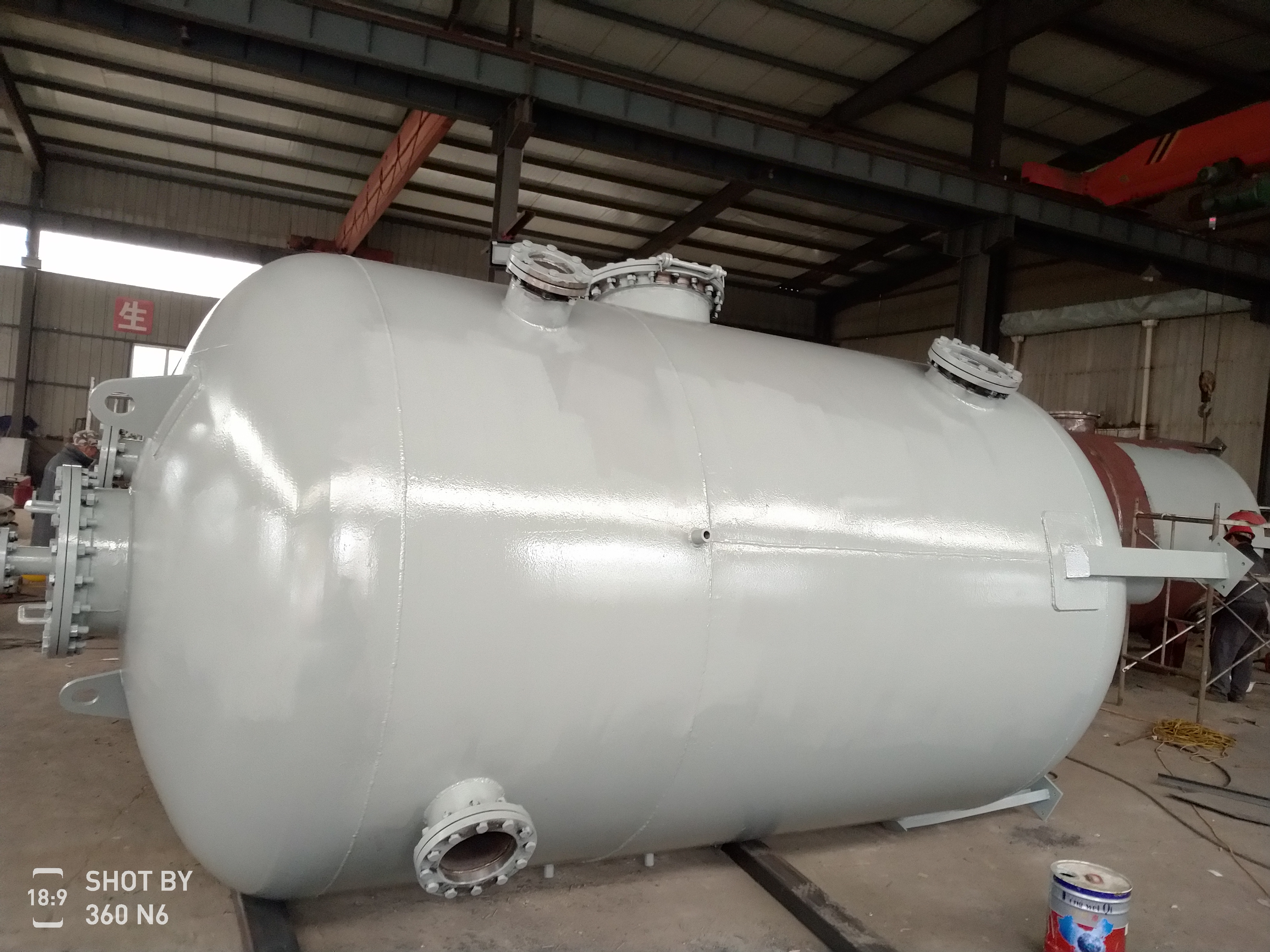 镜湖热力除氧器和给水加热器的对比